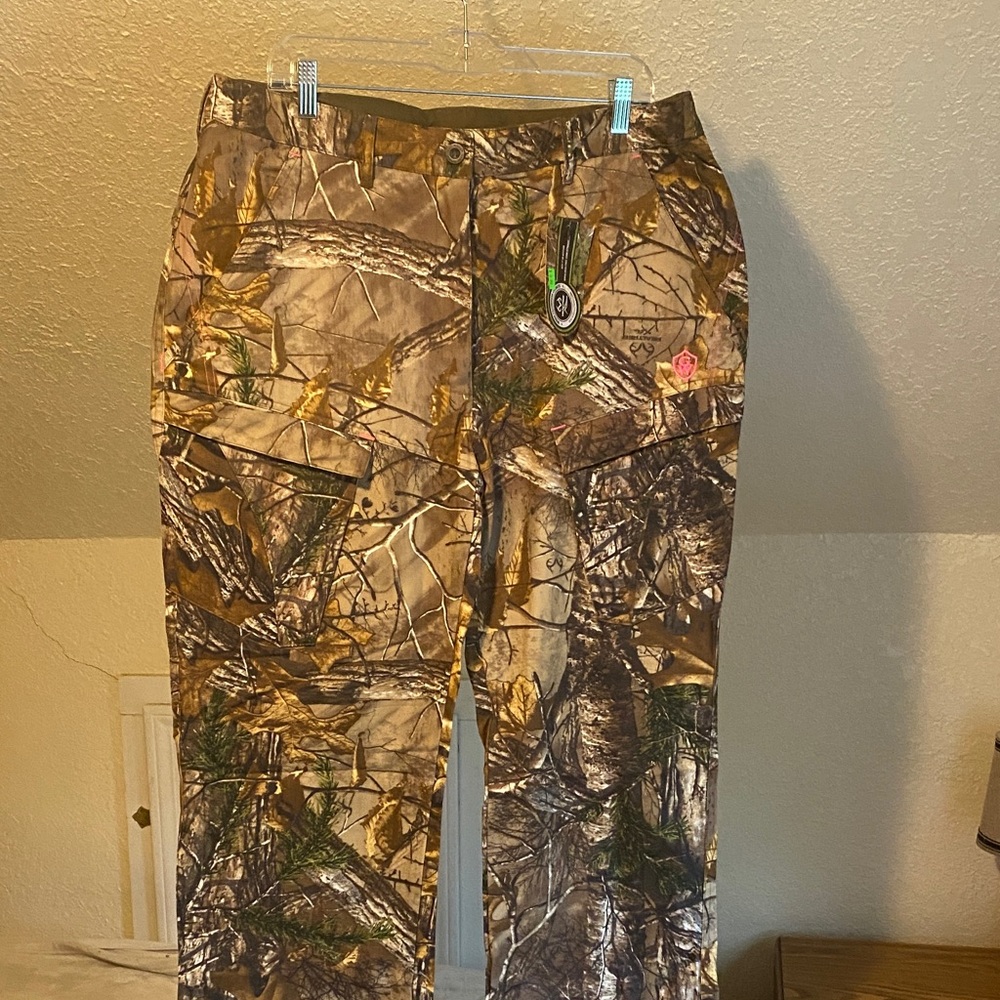 Game Winner women’s size 2XL pants